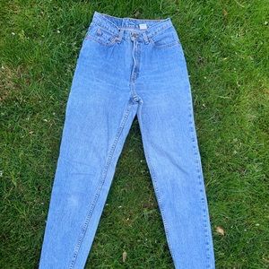 Vintage Levi’s High Waisted Jeans
